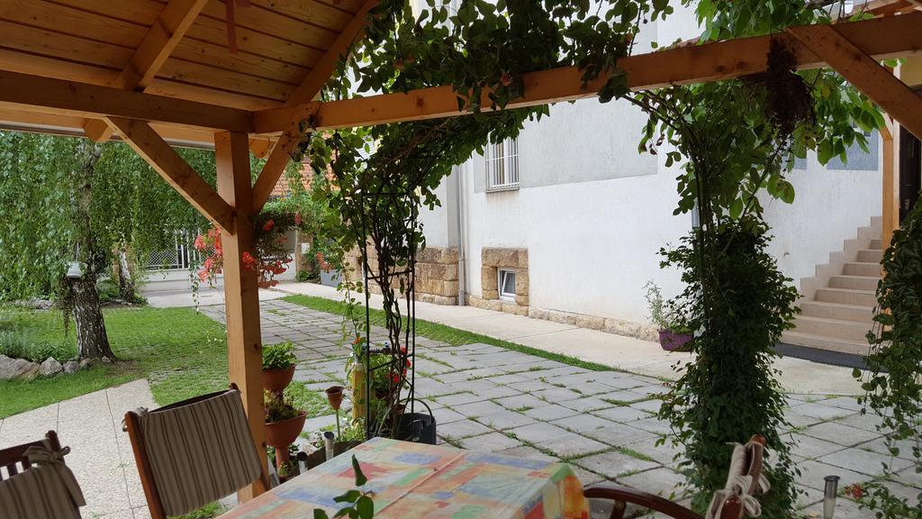 Levandium Apartman Διαμέρισμα Μίσκολτς Εξωτερικό φωτογραφία