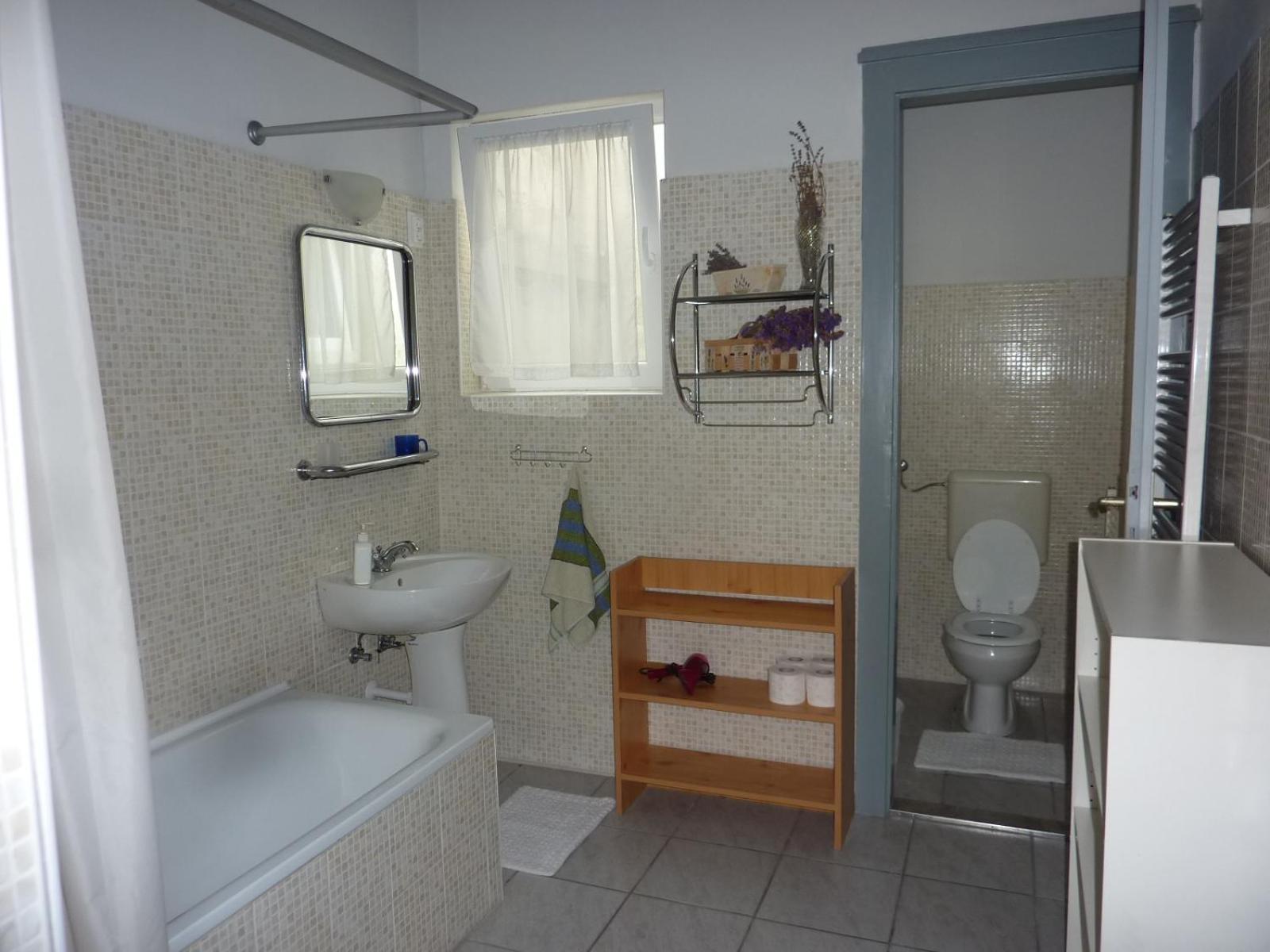 Levandium Apartman Διαμέρισμα Μίσκολτς Εξωτερικό φωτογραφία