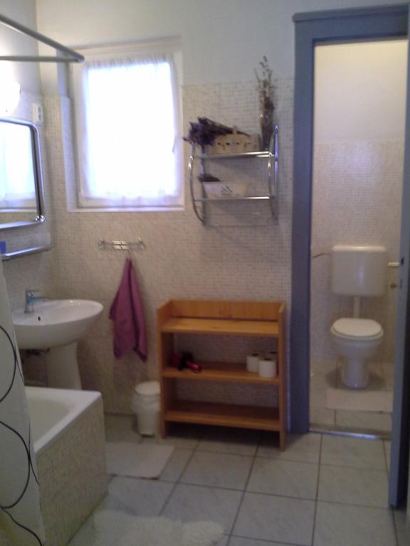 Levandium Apartman Διαμέρισμα Μίσκολτς Εξωτερικό φωτογραφία