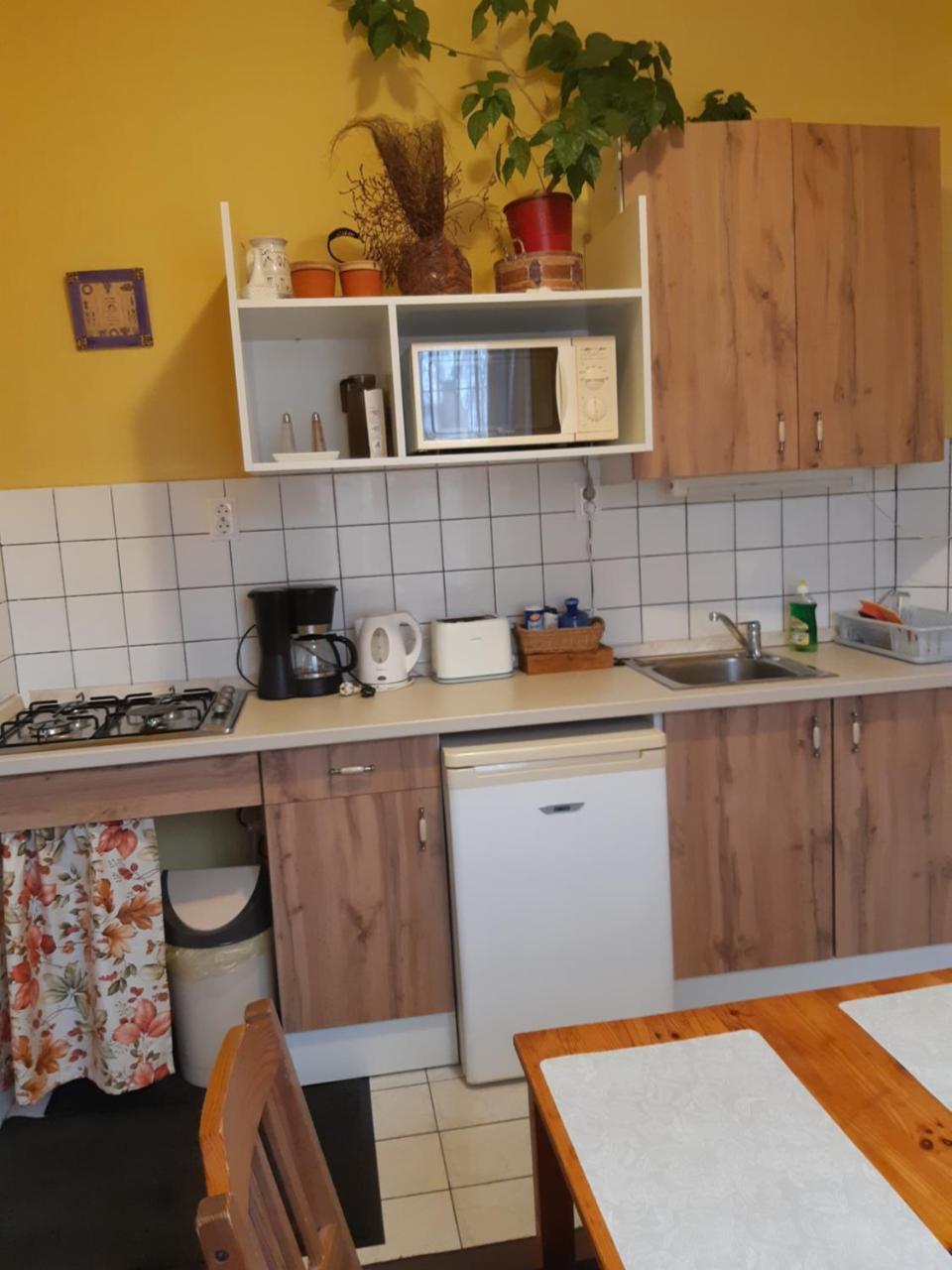 Levandium Apartman Διαμέρισμα Μίσκολτς Εξωτερικό φωτογραφία